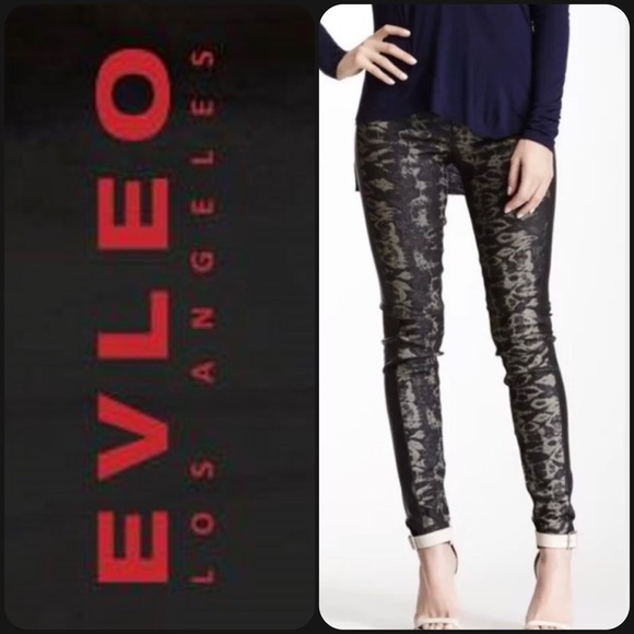 Evleo Los Angeles Pants - Evleo LA | Black Snake Print Leggings | Size M